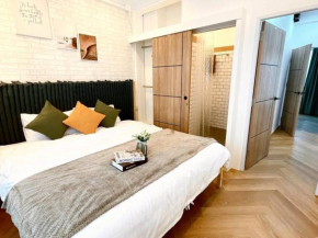 Entire floor,Decorated cozy home, near Grand Palace